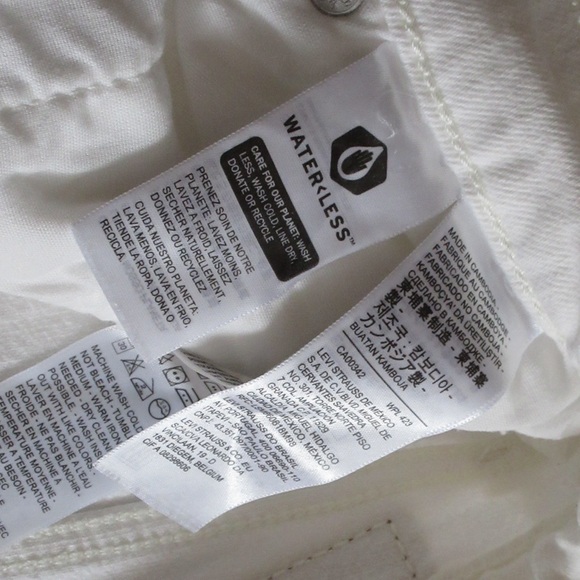 Levi’s Wedgie Straight Jean - Picture 7 of 7